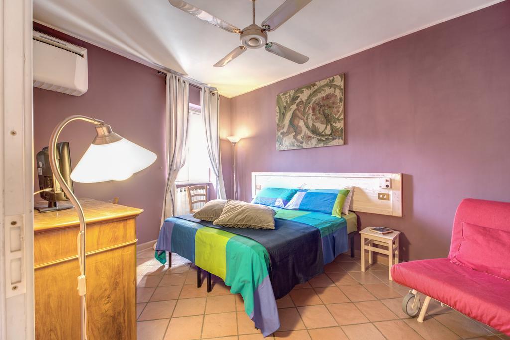 Frangipane Apartment Roma Oda fotoğraf
